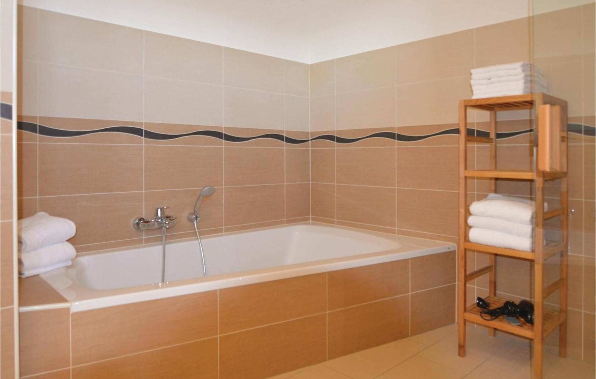 Stunning Apartment In Dagebuell With Wifi ภายนอก รูปภาพ